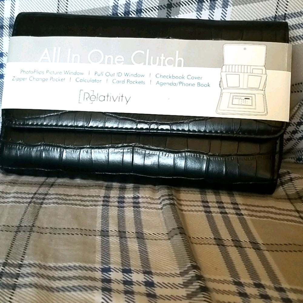Relativity black all in one clutch,wallet